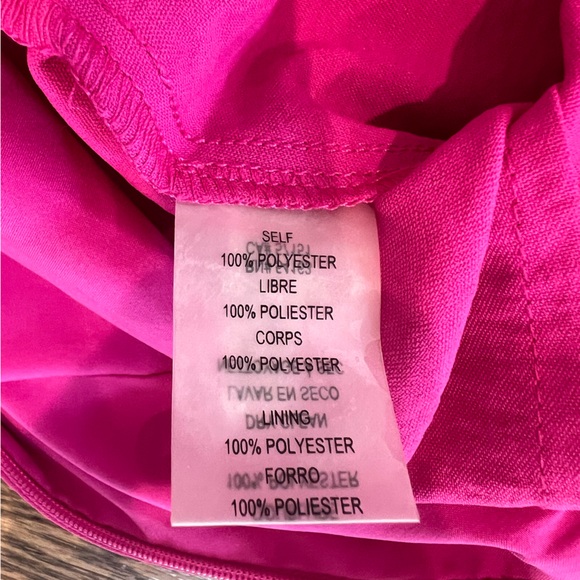 Vince Camuto NWT Sleeveless Ruffled High-Neck Jumpsuit in Pink Fuscia Belted, 8 - Picture 14 of 16